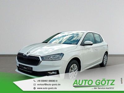 Weiß Neu 2025 Skoda Fabia Essence Limousine | 17.190 € (Guter Preis)