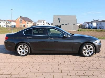 Usado BMW 530 Performance 258 HP (189 kW) 2011 Preto Sedan