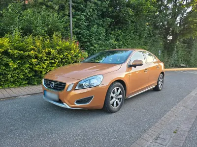 Gebraucht Volvo S60 163 PS (119 kW) 2010 Limousine