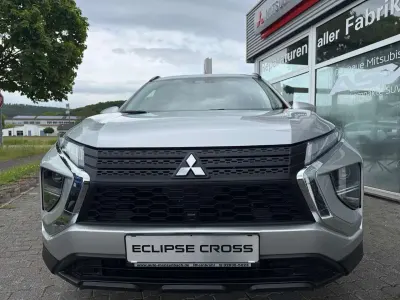Gebraucht Mitsubishi Eclipse Cross Basis 98 PS (72 kW) 2022 Sterlingsilber (m) SUV