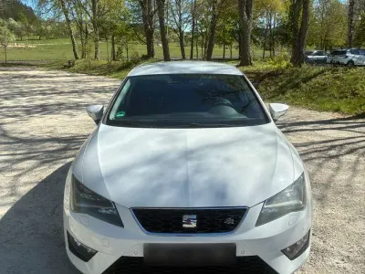 Gebraucht Seat Leon FR 140 PS (102 kW) 2013 Weiß Limousine