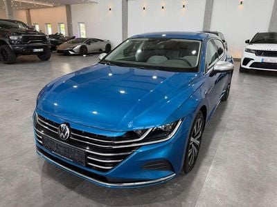 Second-hand VW Arteon Elegance 150 CP (110 kW) 2023 Albastru Break