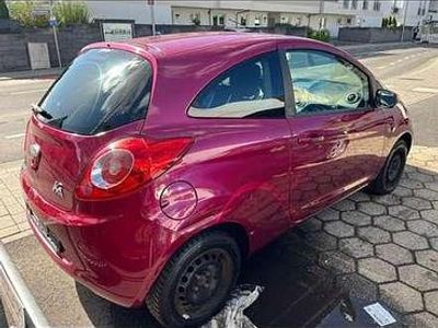 Gebraucht Ford Ka Titanium 69 PS (50 kW) 2009 Rot Kleinwagen