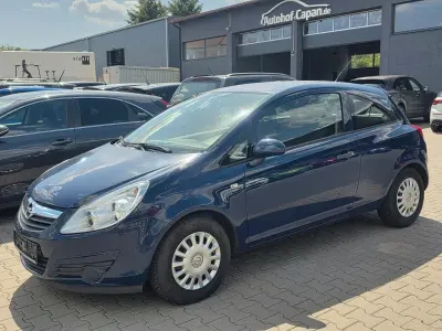 Gebraucht Opel Corsa 69 PS (50 kW) 2010 Lackierung erithree/ Kleinwagen