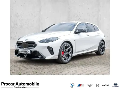 Gebraucht BMW M135 M Sport 317 PS (233 kW) 2025 Weiß Kleinwagen