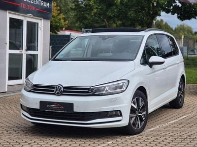 Gebraucht VW Touran Comfortline 150 PS (110 kW) 2023 Pure white Van / Kleinbus