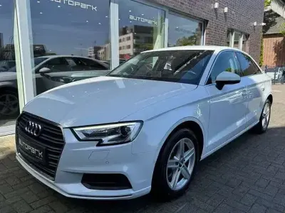 Usata Audi A3 Comfort 150 CV (110 kW) 2017 Bianco Berlina