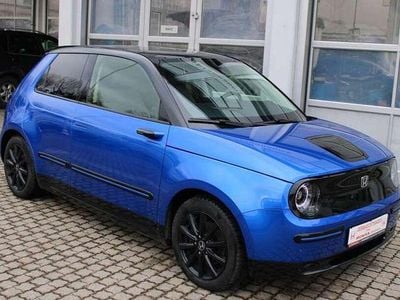 Premium crystal blue m. Gebraucht 2021 Honda e Advance Kleinwagen | 15.500 € (Fairer Preis)