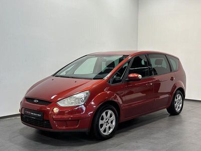 Second-hand Ford S-MAX Trend 131 CP (96 kW) 2007 Roșu Monovolum
