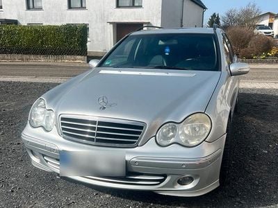 Gebraucht Mercedes C220 150 PS (110 kW) 2007 Silber Kombi