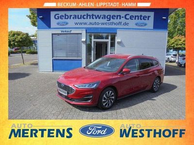 Gebraucht Ford Focus Titanium 155 PS (114 kW) 2024 Rot Limousine