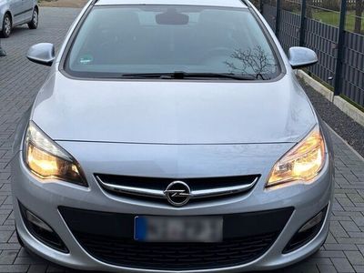 gebraucht Opel Astra Sports Tourer