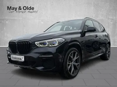 Gebraucht BMW X5 Performance 286 PS (210 kW) 2023 Schwarz SUV