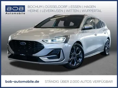 Używany Ford Focus ST-Line 155 KM (114 kW) 2024 Szary Sedan/Limuzyna