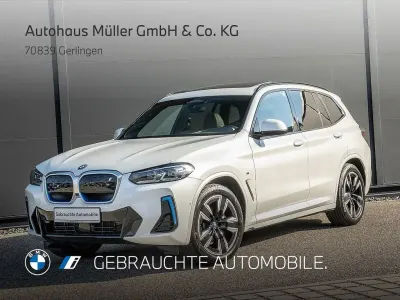 Gebraucht BMW iX3 M Sport 210 kW (286 PS) 2023 Mineralweiss metallic (metallic) SUV