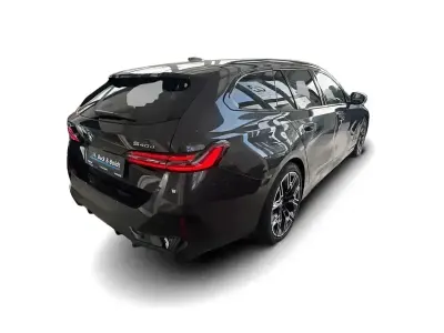 Gebraucht BMW 540 2025 Grau Kombi