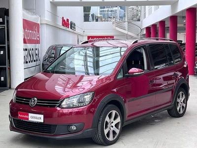 Rot Gebraucht 2012 VW Touran Cross Van / Kleinbus | 5.999 € (Superpreis)