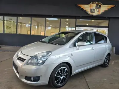 Gebraucht Toyota Corolla Verso Sol 479 PS (352 kW) 2009 Silber Van / Kleinbus
