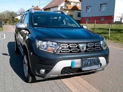 Usata Dacia Duster Prestige 116 CV (85 kW) 2019 Grigio SUV