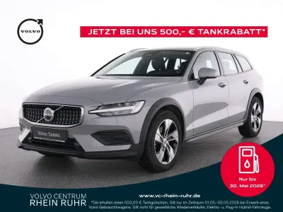 Usata Volvo V60 CC Plus 197 CV (144 kW) 2023 Grigio Station wagon