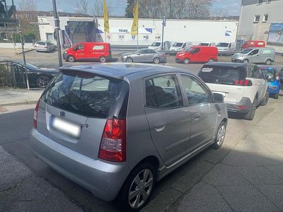 Gebraucht Kia Picanto 65 PS (47 kW) 2005 Silber Kleinwagen