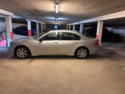 Gebraucht BMW 735L 272 PS (200 kW) 2002 Silber Limousine