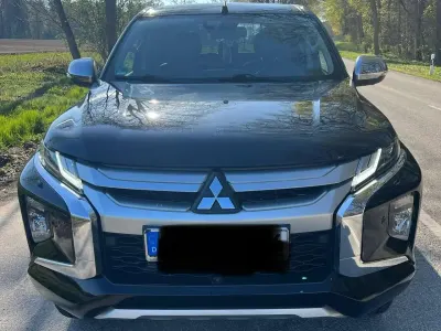 Używany Mitsubishi L200 150 KM (110 kW) 2020 Czarny Pickup
