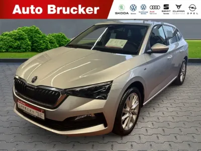 Gebraucht Skoda Scala Clever 110 PS (80 kW) 2021 Brillantsilber metallic Kleinwagen