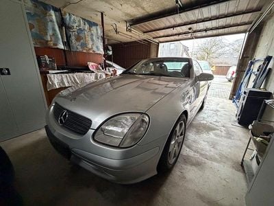 Silber Gebraucht 2003 Mercedes SLK200 Cabrio | 5.999 € (Fairer Preis)