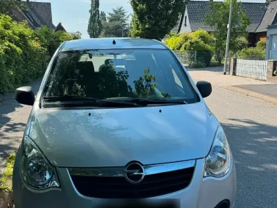 Gebraucht Opel Agila 63 PS (46 kW) 2009 Grau Kleinwagen