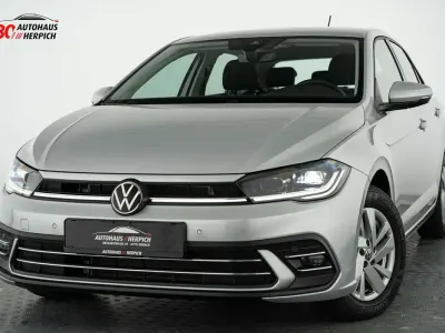 Gebraucht VW Polo IQ Drive 95 PS (69 kW) 2023 Silber Kleinwagen