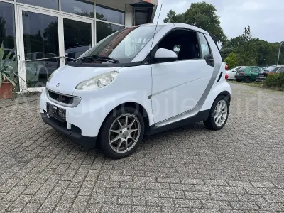 Gebraucht Smart ForTwo Cabrio 45 PS (33 kW) 2008 Weiß Cabrio
