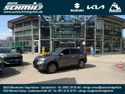 Neu Suzuki Vitara Comfort 110 PS (80 kW) 2026 Grau SUV