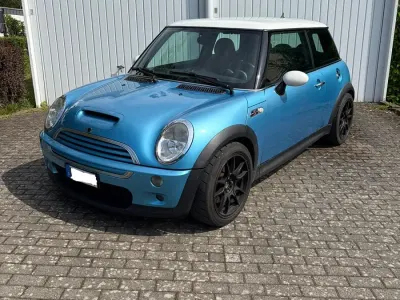 Gebraucht Mini John Cooper Works 163 PS (119 kW) 2002 Blau Kleinwagen
