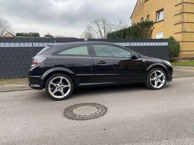 gebraucht Opel Astra GTC 1.8 Benziner