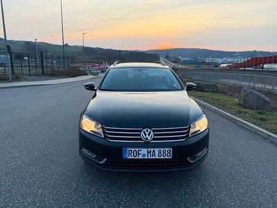Gebraucht VW Passat Trendline 140 PS (102 kW) 2014 Schwarz Kombi