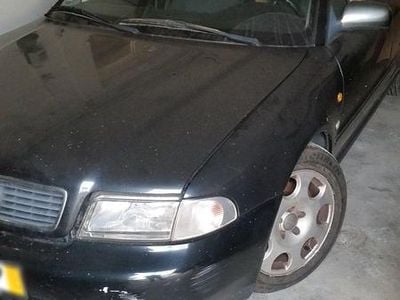 Gebraucht Audi A4 125 PS (91 kW) 1997 Schwarz Kombi