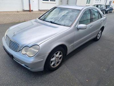 Mercedes C180