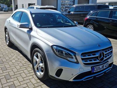 gebraucht Mercedes GLA180 - AHK. Schaltgetriebe