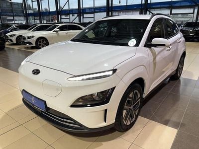 Gebraucht Hyundai Kona Select 100 kW (136 PS) 2021 Weiß SUV