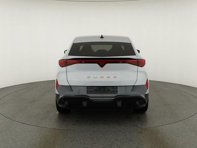 White silver metallic Neu 2025 Cupra Tavascan Endurance SUV | 42.475 €