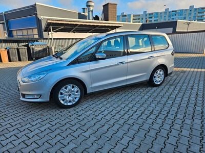 Gebraucht Ford Galaxy Trend 160 PS (117 kW) 2017 Silber Van / Kleinbus