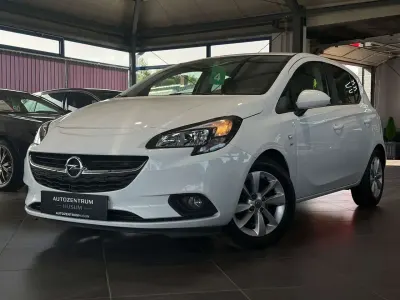 Gebraucht Opel Corsa drive 90 PS (66 kW) 2016 Weiß Kleinwagen
