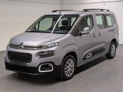 Grau (grau artense) Gebraucht 2020 Citroën Berlingo Feel Van / Kleinbus | 19.480 € (Guter Preis)