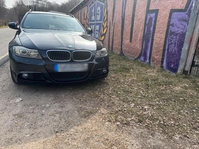 Second-hand BMW 325 Basis 218 CP (160 kW) 2009 Negru Break