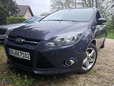 gebraucht Ford Focus Turnier 1.6 EcoBoost Start-Stopp-System Titanium