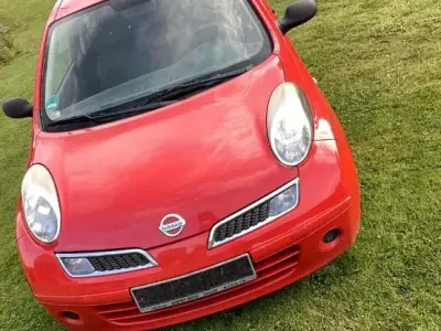 Gebraucht Nissan Micra 82 PS (60 kW) 2009 Rot Kleinwagen