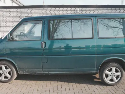 Gebraucht VW Multivan 200 PS (147 kW) 1999 Grün Van / Kleinbus