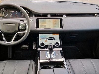 Second-hand Land Rover Range Rover evoque SE Dynamic 204 CP (150 kW) 2022 Argintiu SUV