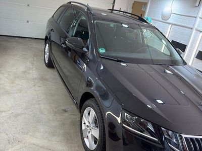 Gebraucht Skoda Octavia Style 150 PS (110 kW) 2018 Schwarz Kombi